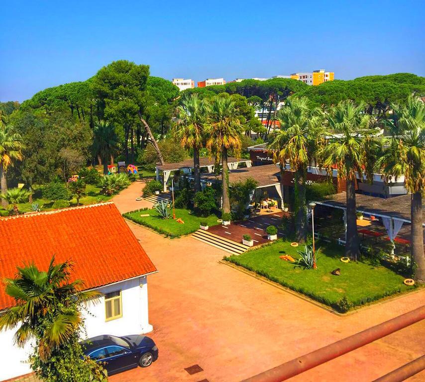 Tropikal Bungalows Durrës Extérieur photo